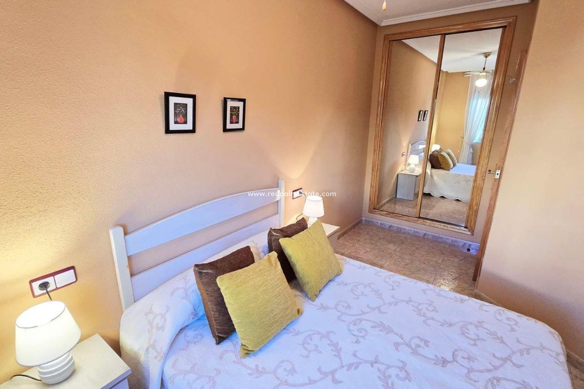 Herverkoop - Appartement -
Torrevieja - Center