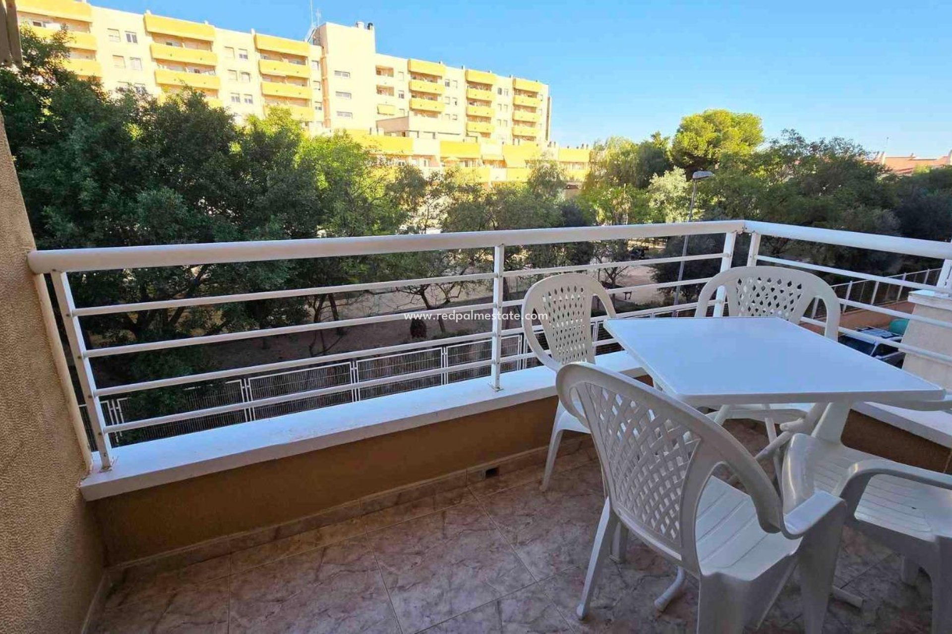 Herverkoop - Appartement -
Torrevieja - Center