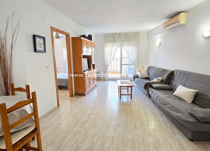 Herverkoop - Appartement -
Torrevieja - Center