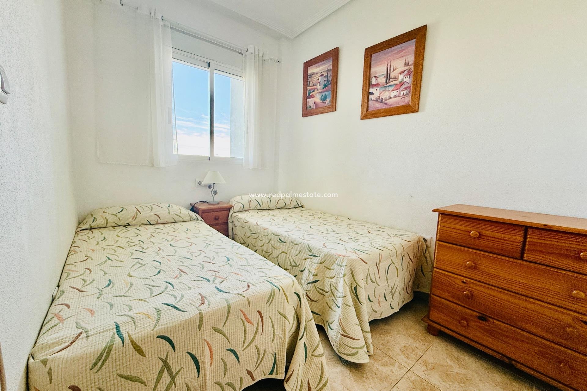 Herverkoop - Appartement -
Torrevieja - Center