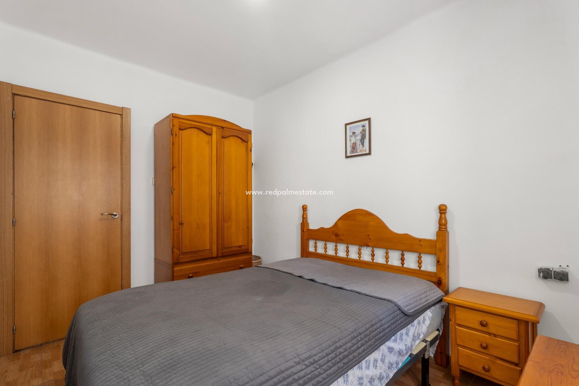 Herverkoop - Appartement -
Torrevieja - Center