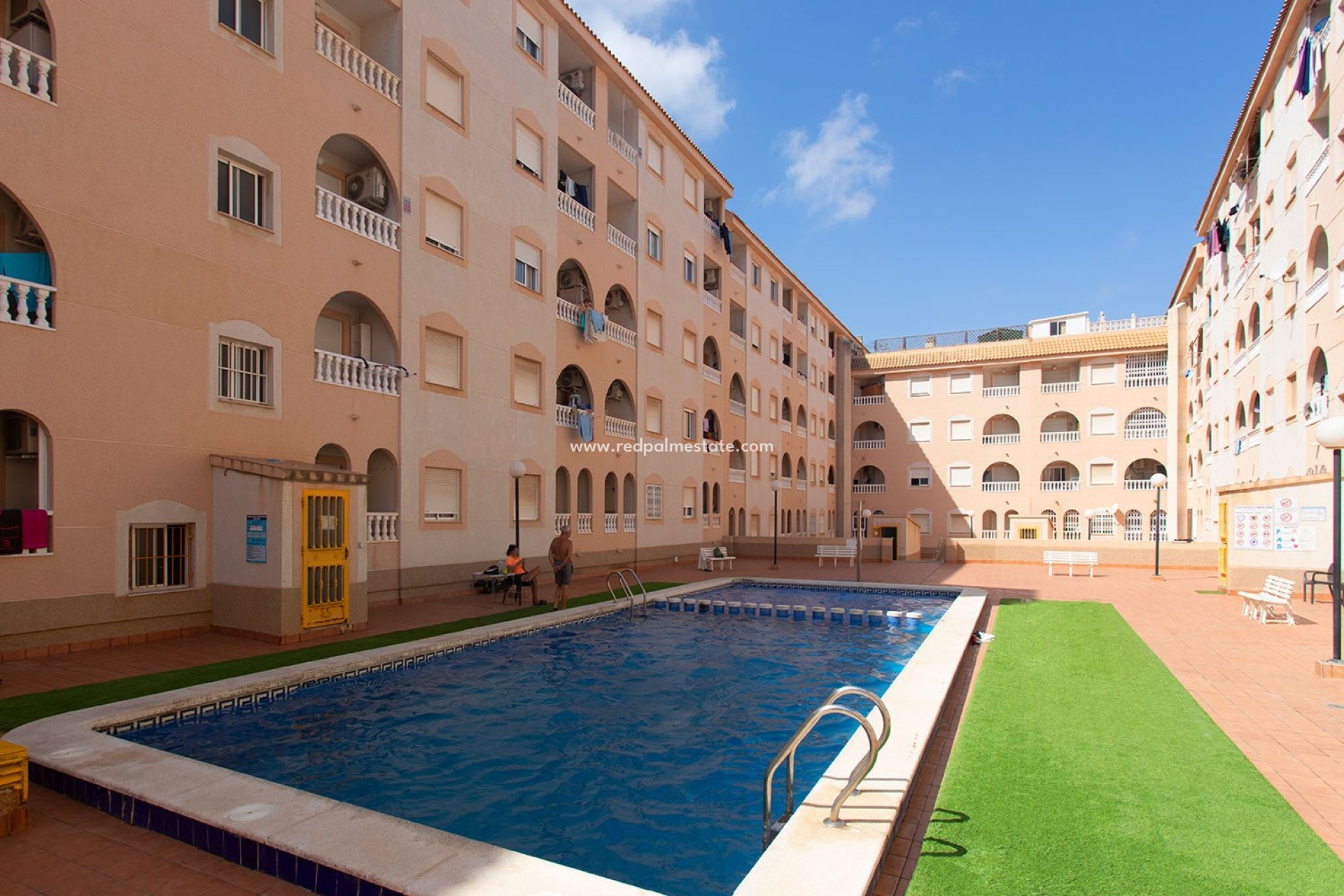 Herverkoop - Appartement -
Torrevieja - Center