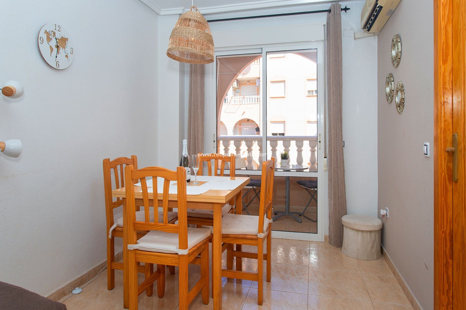 Herverkoop - Appartement -
Torrevieja - Center