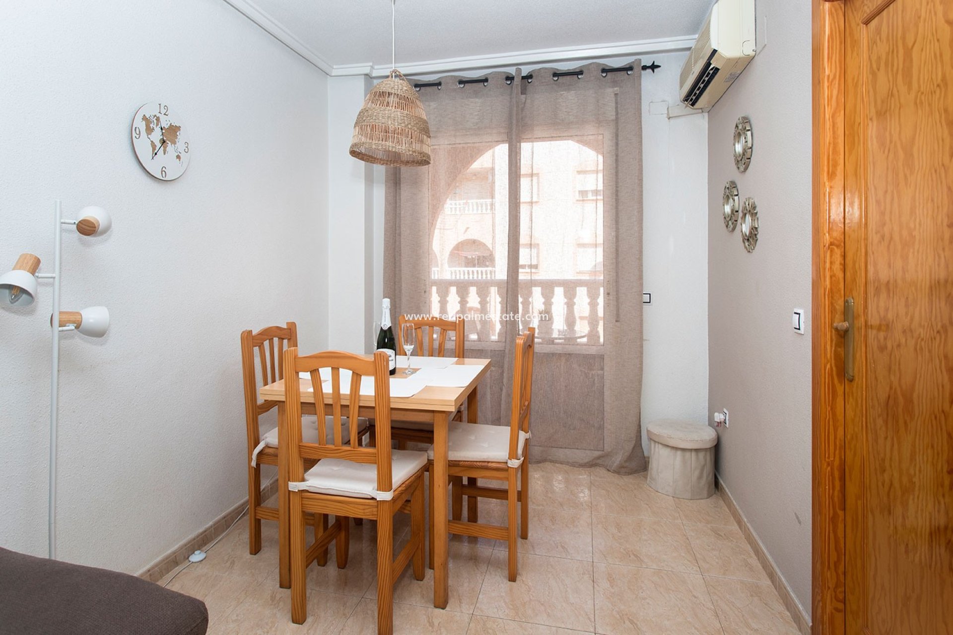 Herverkoop - Appartement -
Torrevieja - Center