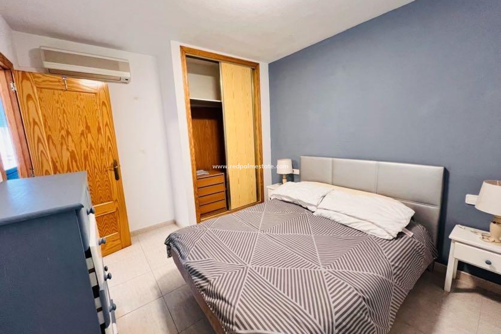 Herverkoop - Appartement -
Torrevieja - Center