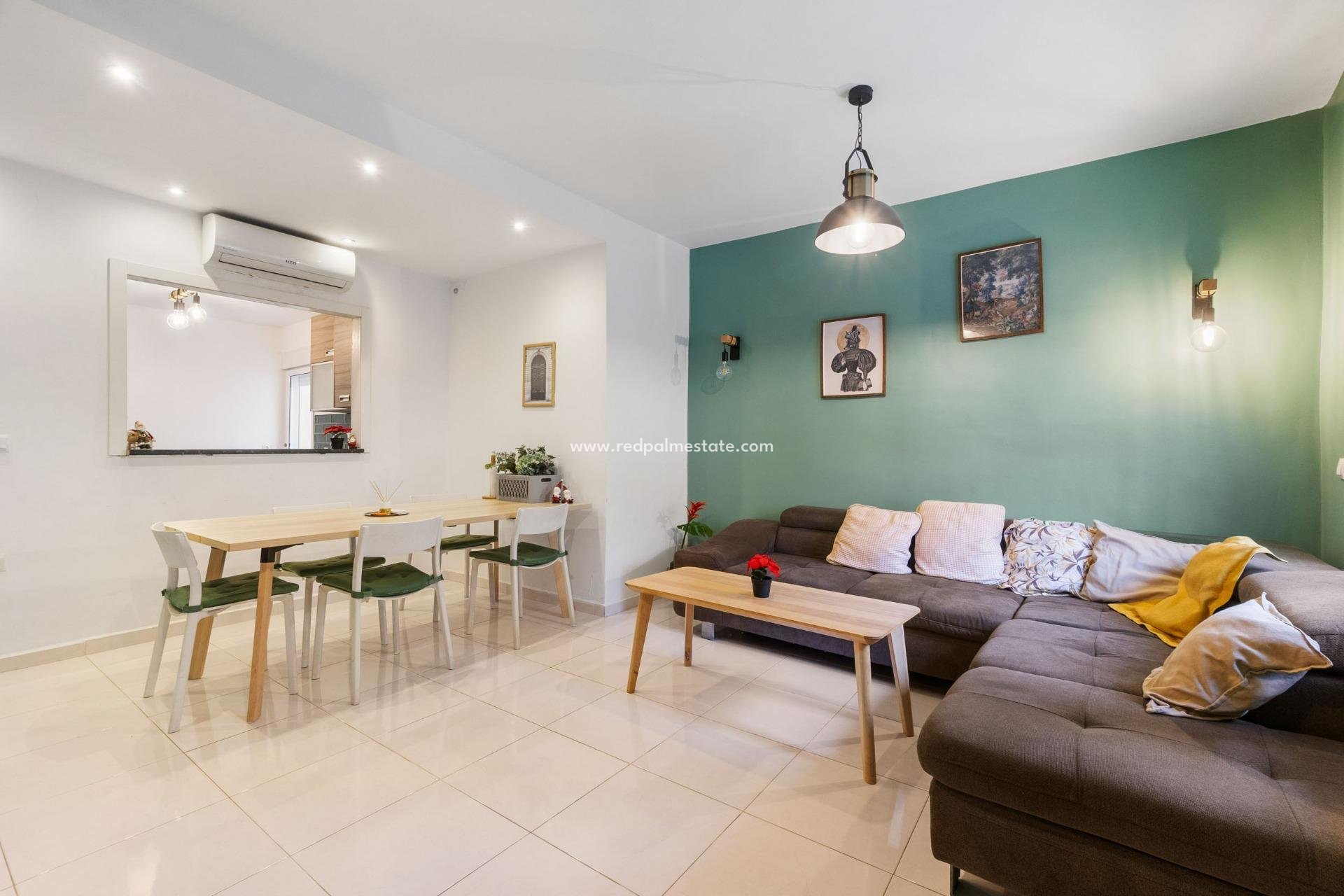 Herverkoop - Appartement -
Torrevieja - Center