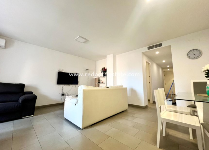 Herverkoop - Appartement -
Torrevieja - Centro