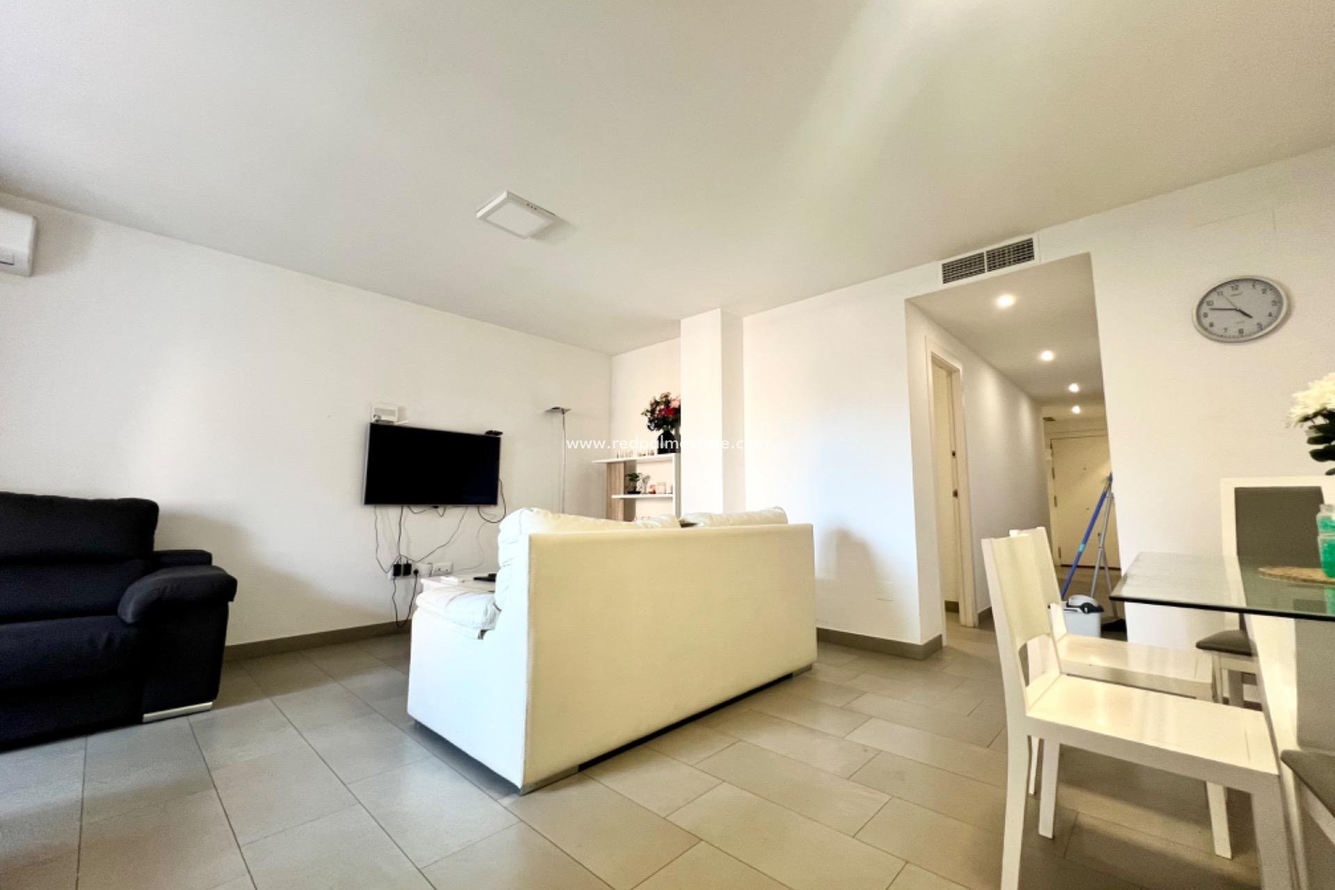 Herverkoop - Appartement -
Torrevieja - Centro