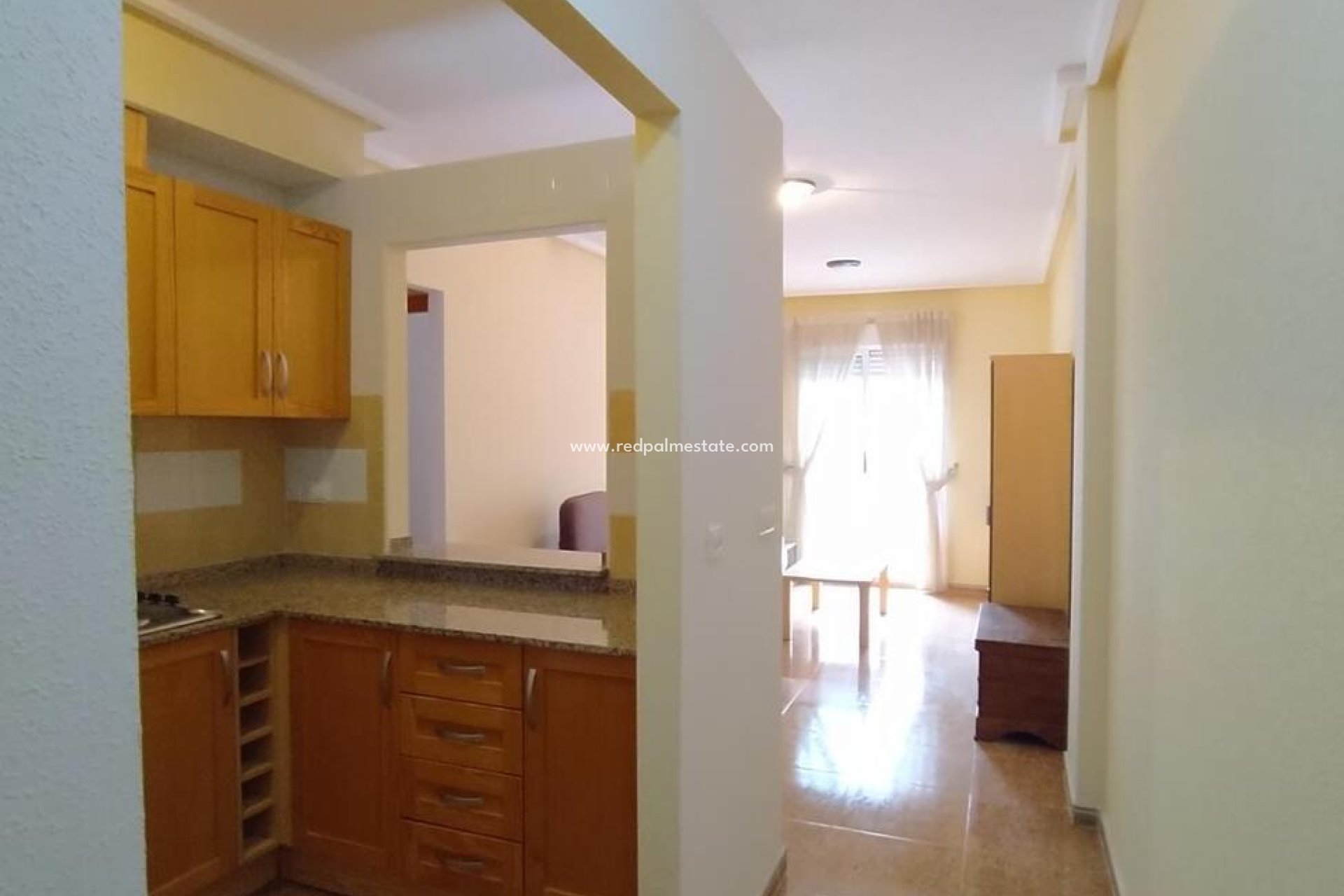 Herverkoop - Appartement -
Torrevieja - CORTES VALENCIANAS