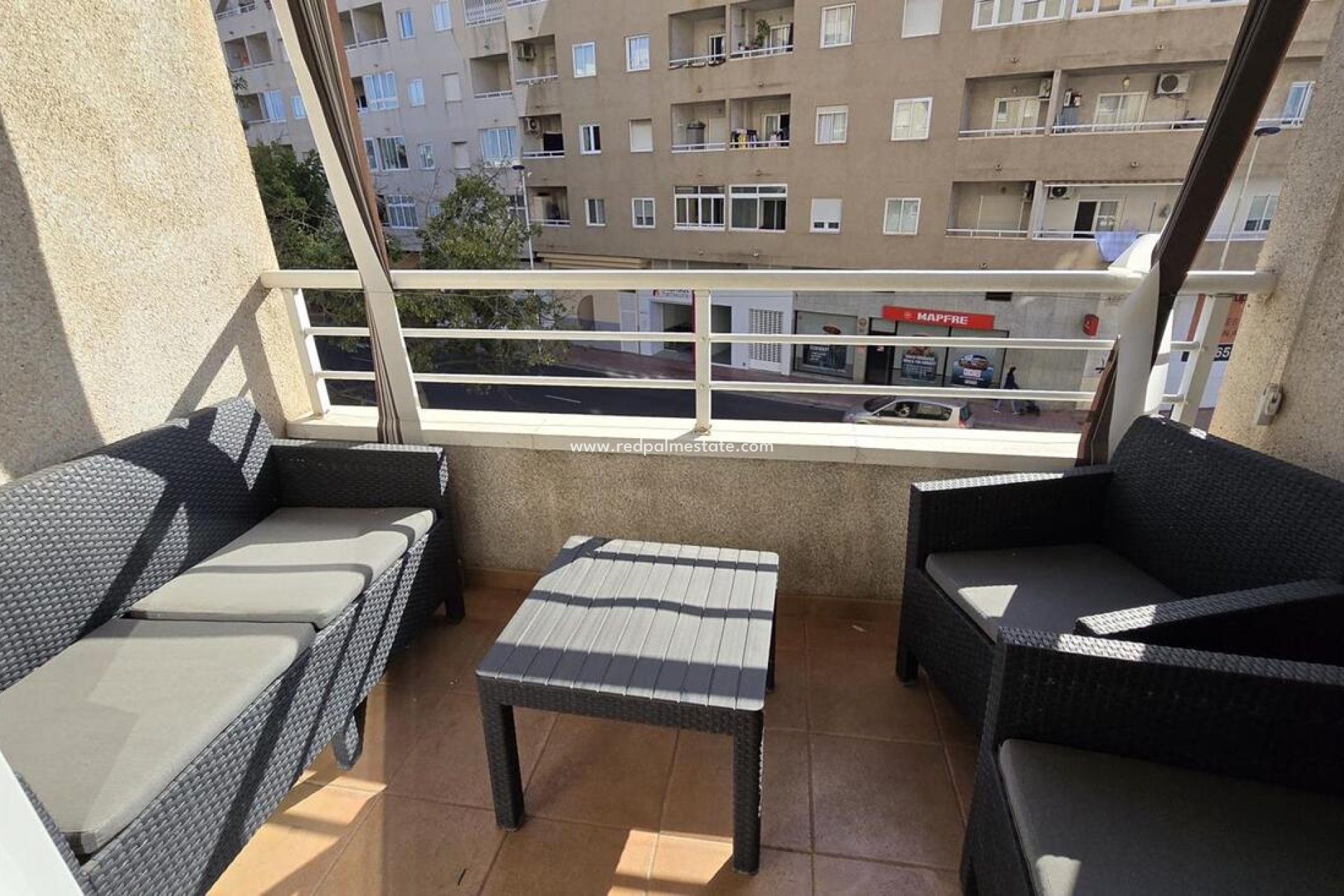 Herverkoop - Appartement -
Torrevieja - CORTES VALENCIANAS