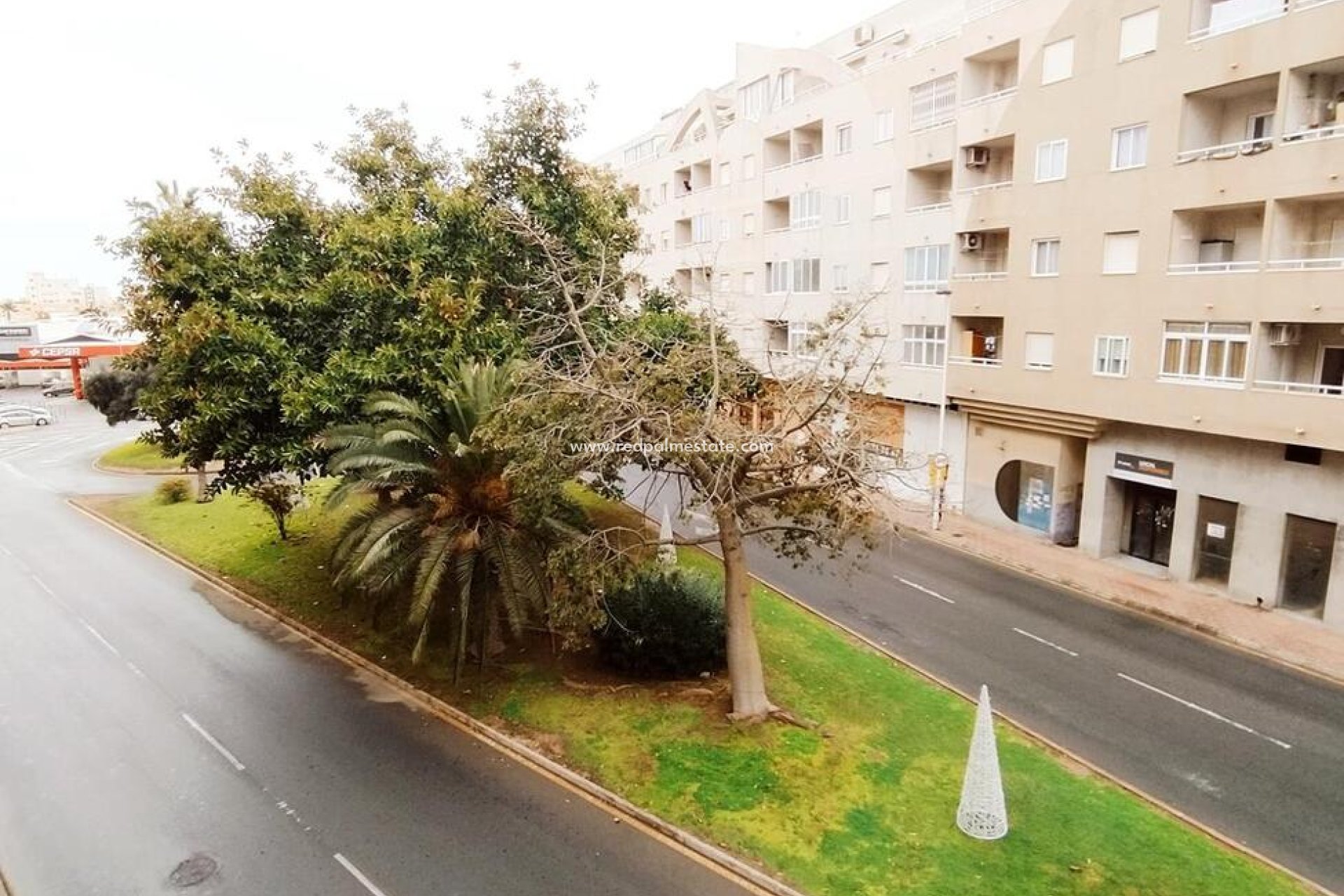 Herverkoop - Appartement -
Torrevieja - CORTES VALENCIANAS