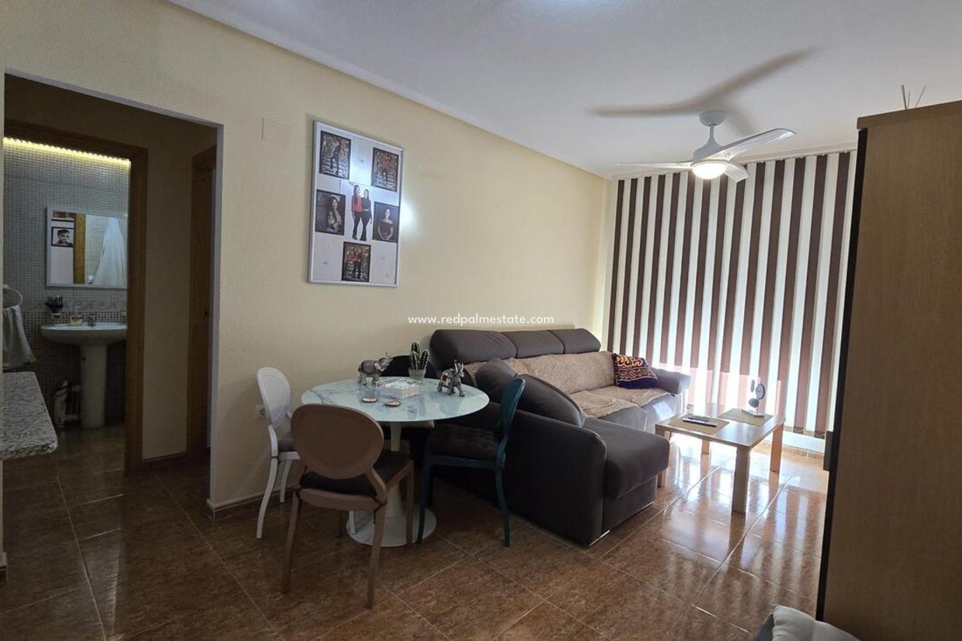 Herverkoop - Appartement -
Torrevieja - CORTES VALENCIANAS