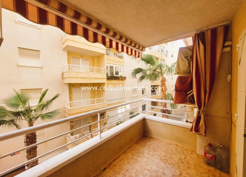 Herverkoop - Appartement -
Torrevieja - Costa Blanca