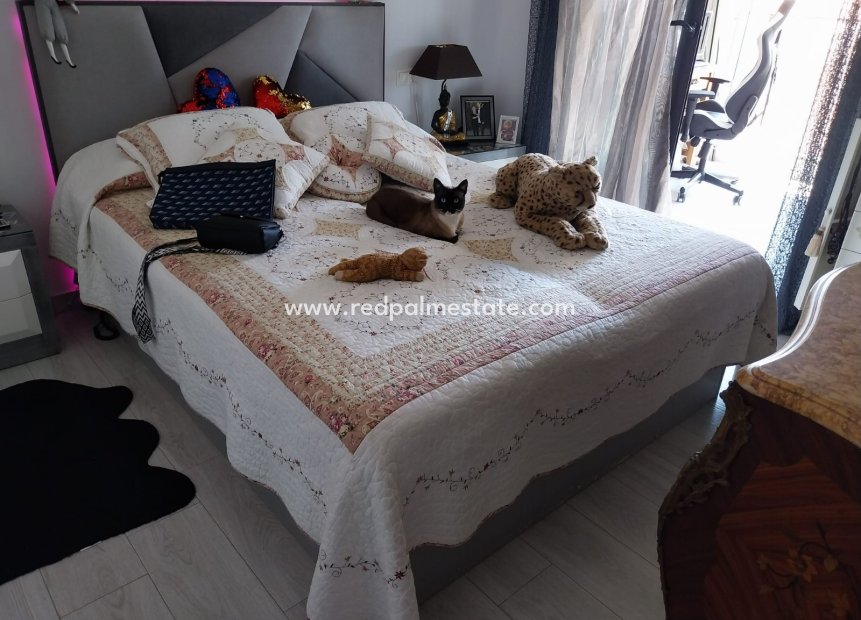 Herverkoop - Appartement -
Torrevieja - Costa Blanca