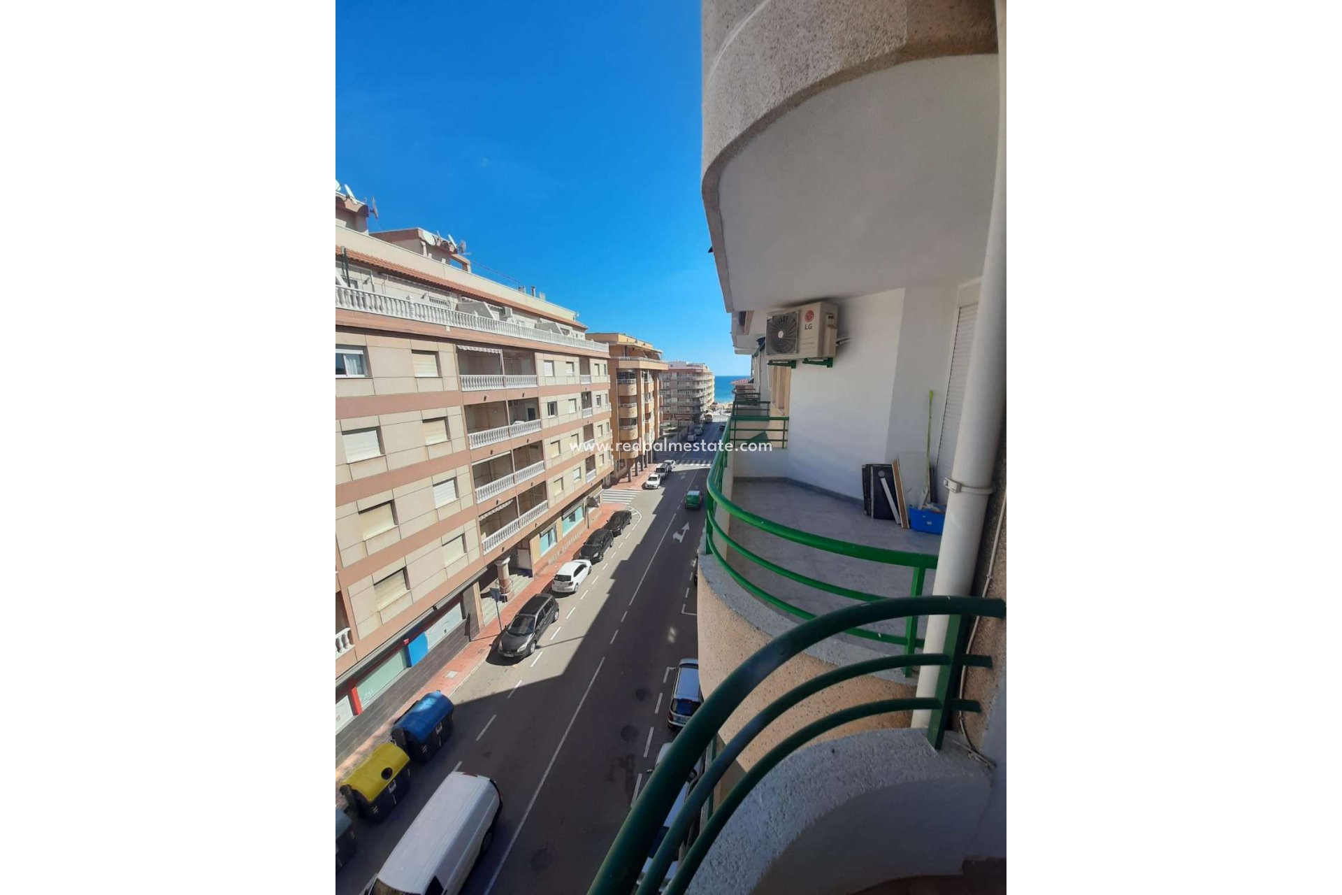 Herverkoop - Appartement -
Torrevieja - Costa Blanca