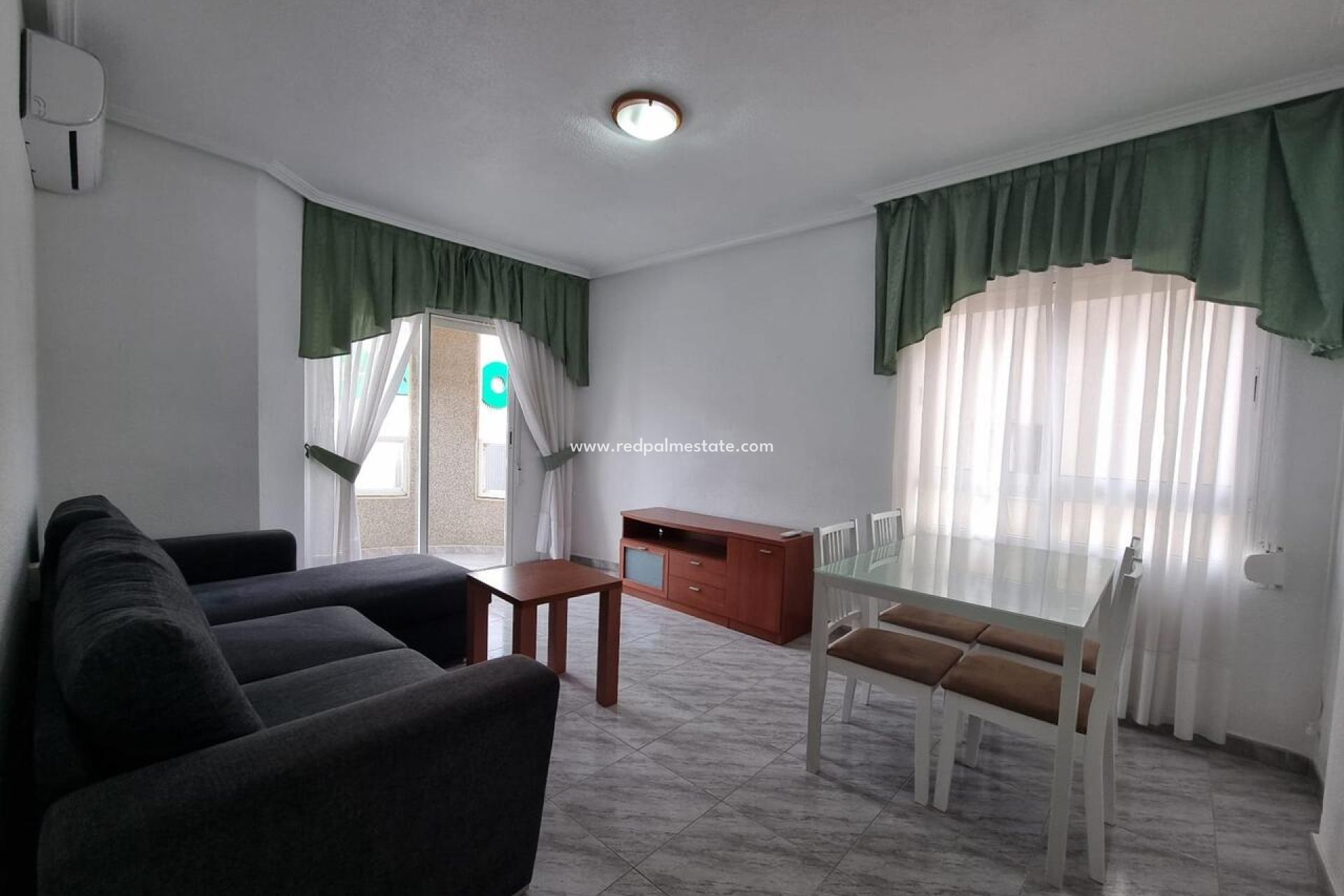 Herverkoop - Appartement -
Torrevieja - Costa Blanca