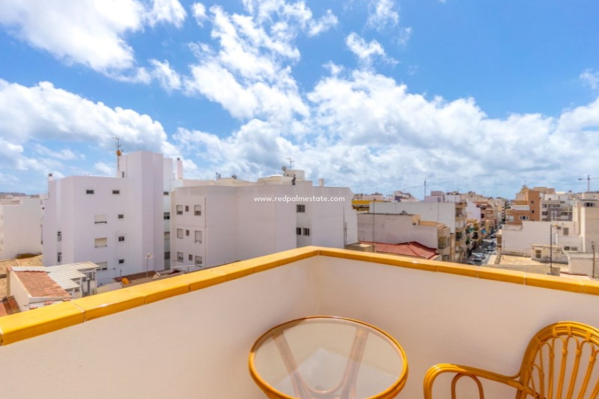 Herverkoop - Appartement -
Torrevieja - Costa Blanca