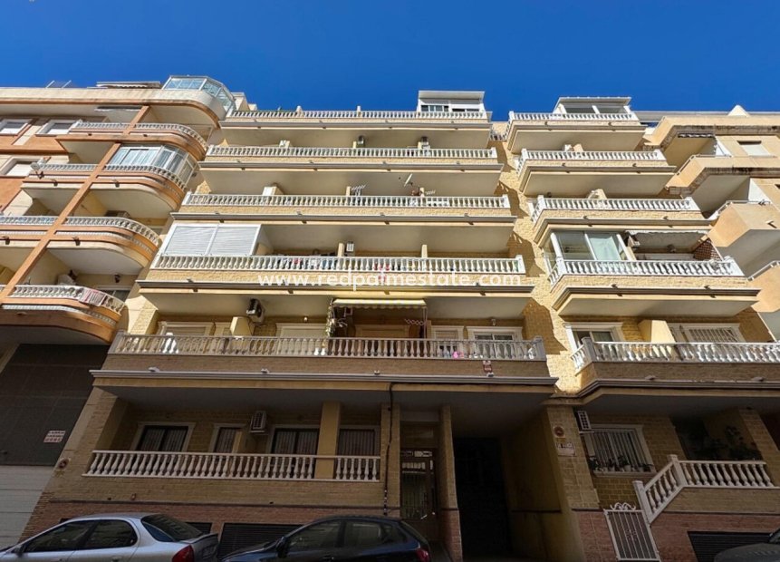 Herverkoop - Appartement -
Torrevieja - Costa Blanca