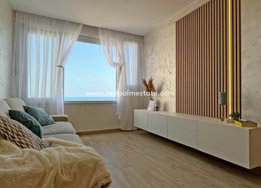 Herverkoop - Appartement -
Torrevieja - Costa Blanca