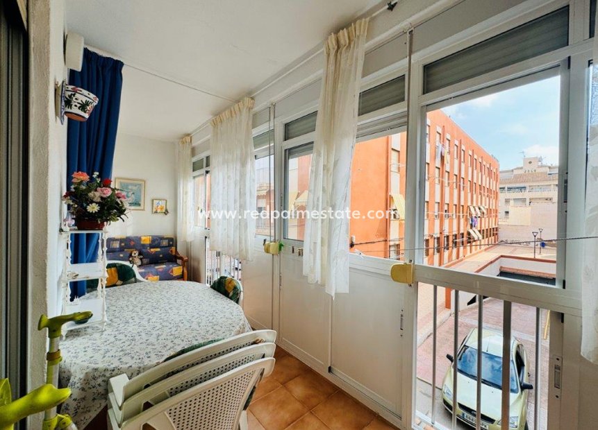 Herverkoop - Appartement -
Torrevieja - Costa Blanca