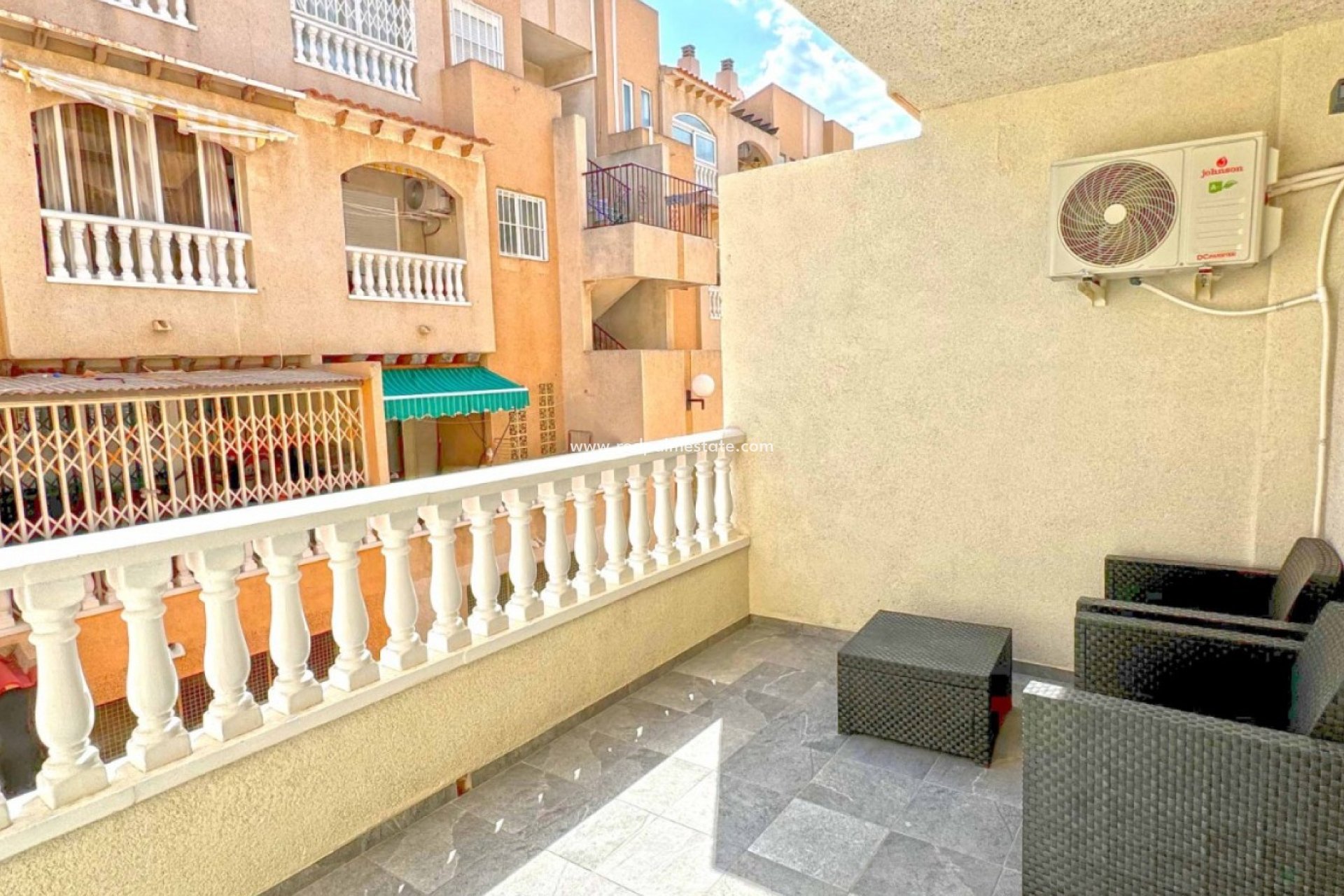 Herverkoop - Appartement -
Torrevieja - Costa Blanca