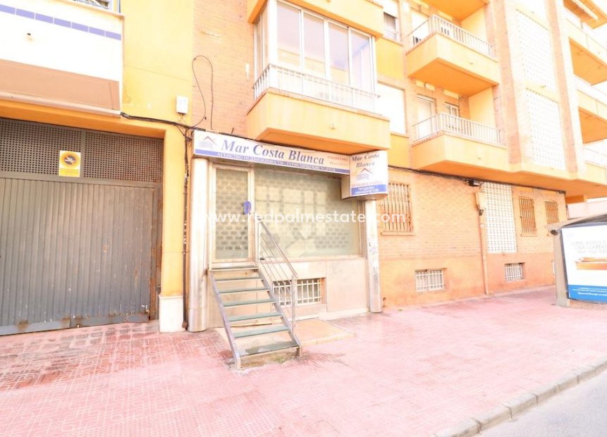 Herverkoop - Appartement -
Torrevieja - Costa Blanca