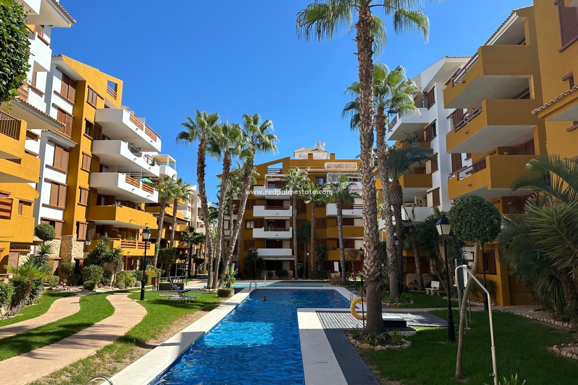 Herverkoop - Appartement -
Torrevieja - Costa Blanca