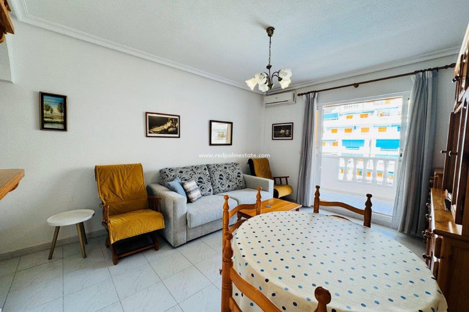 Herverkoop - Appartement -
Torrevieja - Costa Blanca