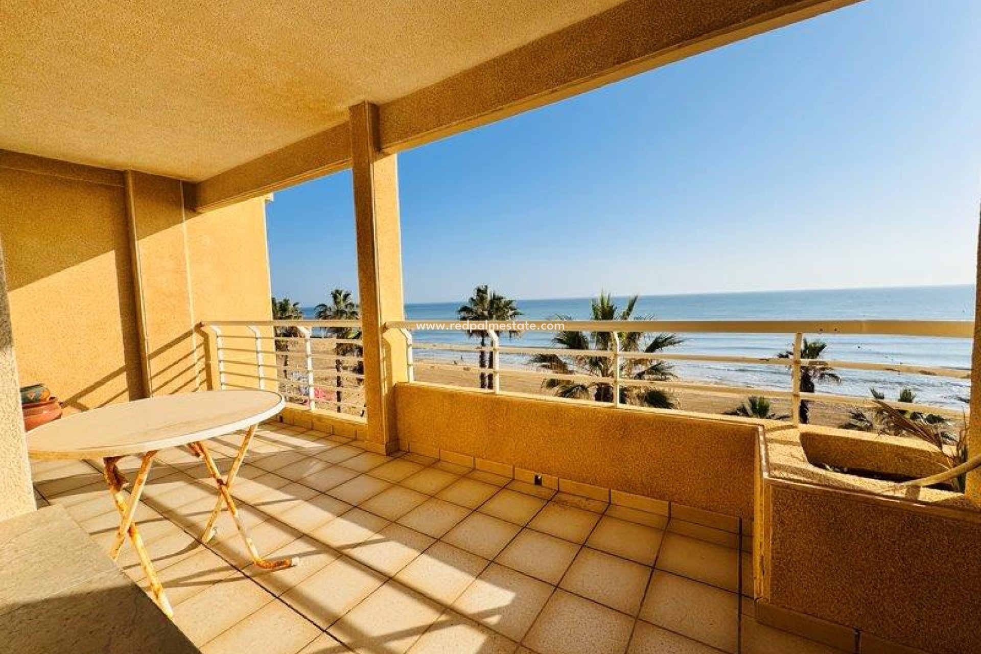 Herverkoop - Appartement -
Torrevieja - Costa Blanca