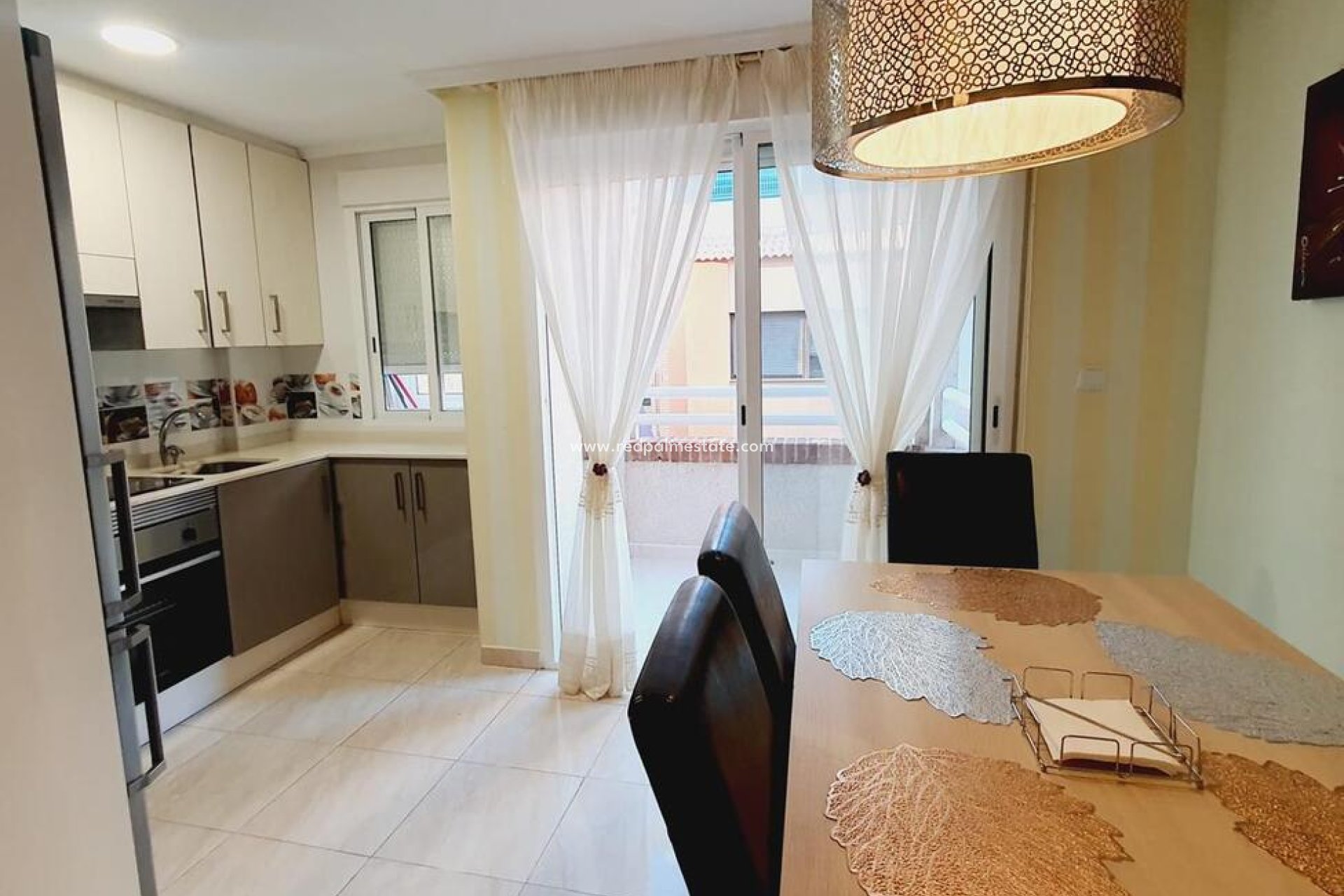 Herverkoop - Appartement -
Torrevieja - DOWNTOWN