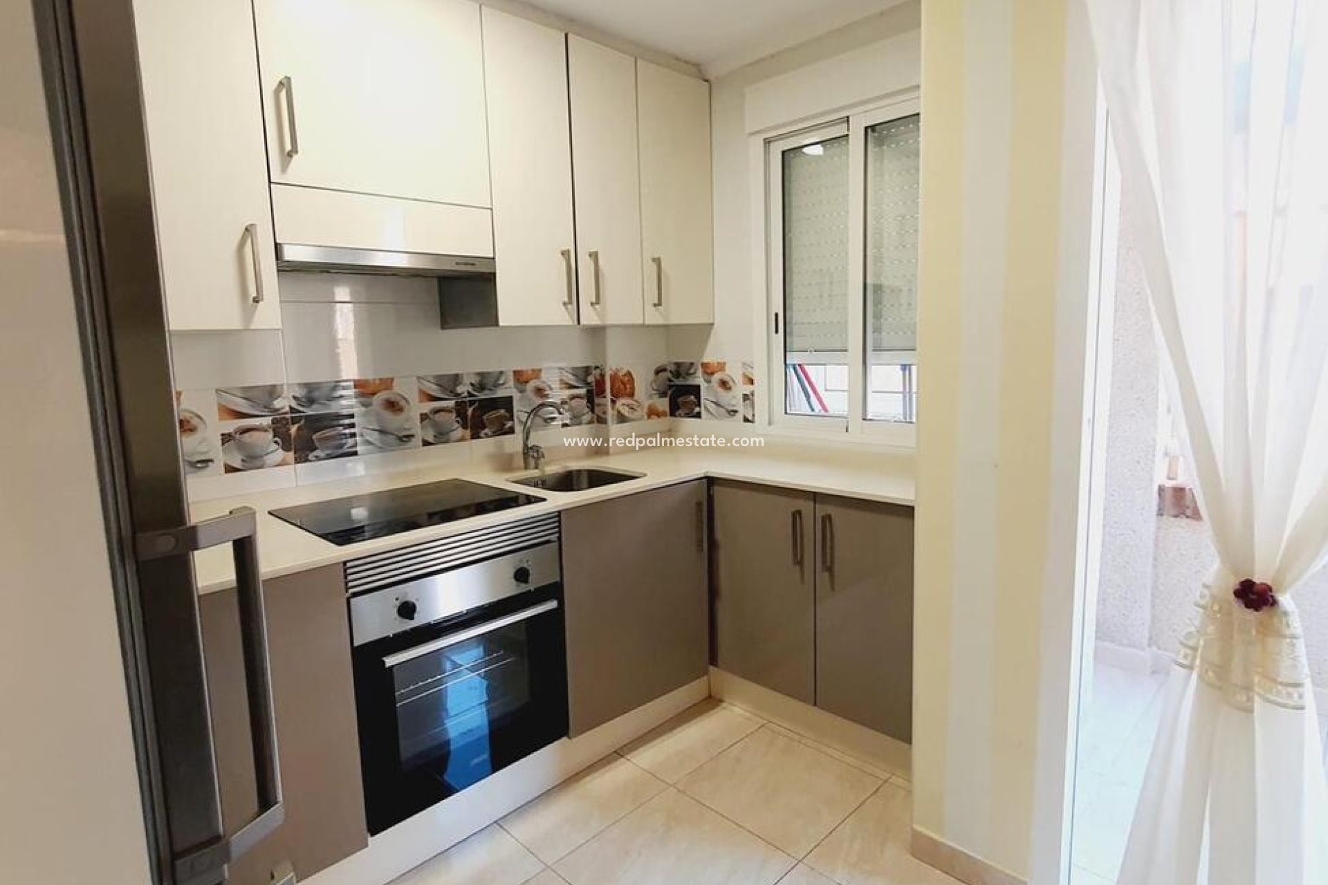 Herverkoop - Appartement -
Torrevieja - DOWNTOWN