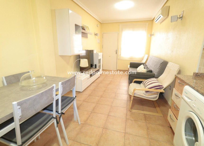 Herverkoop - Appartement -
Torrevieja - El Acequión - Los Náufragos