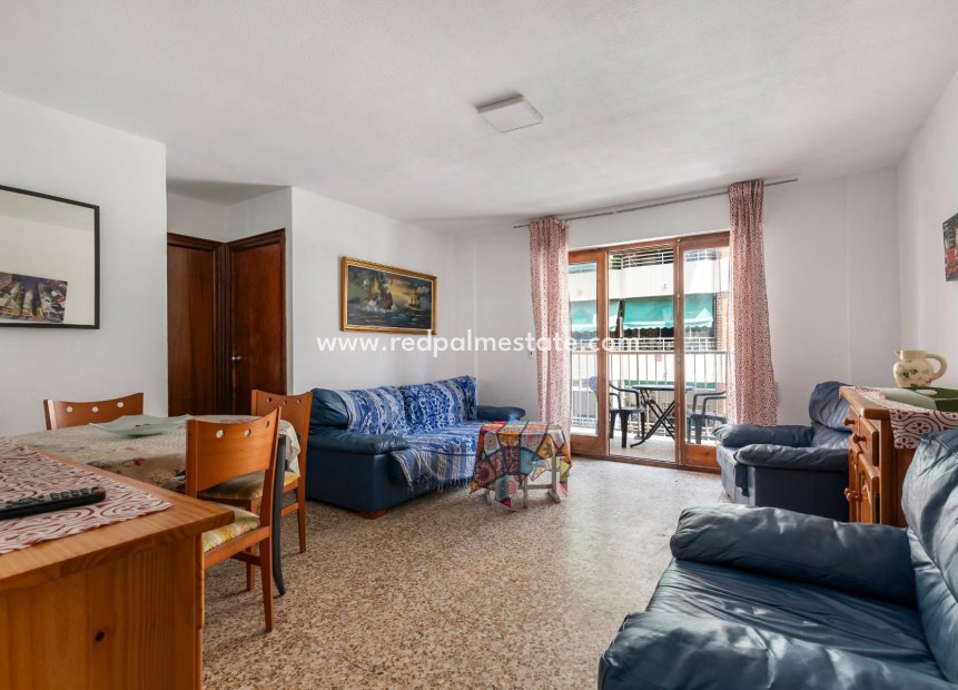 Herverkoop - Appartement -
Torrevieja - El Acequión - Los Náufragos