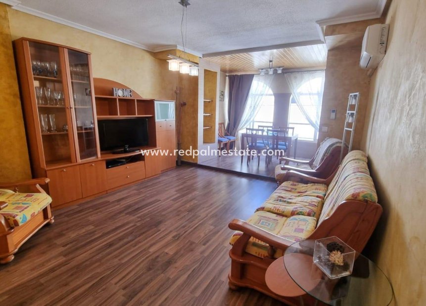 Herverkoop - Appartement -
Torrevieja - El Acequión - Los Náufragos