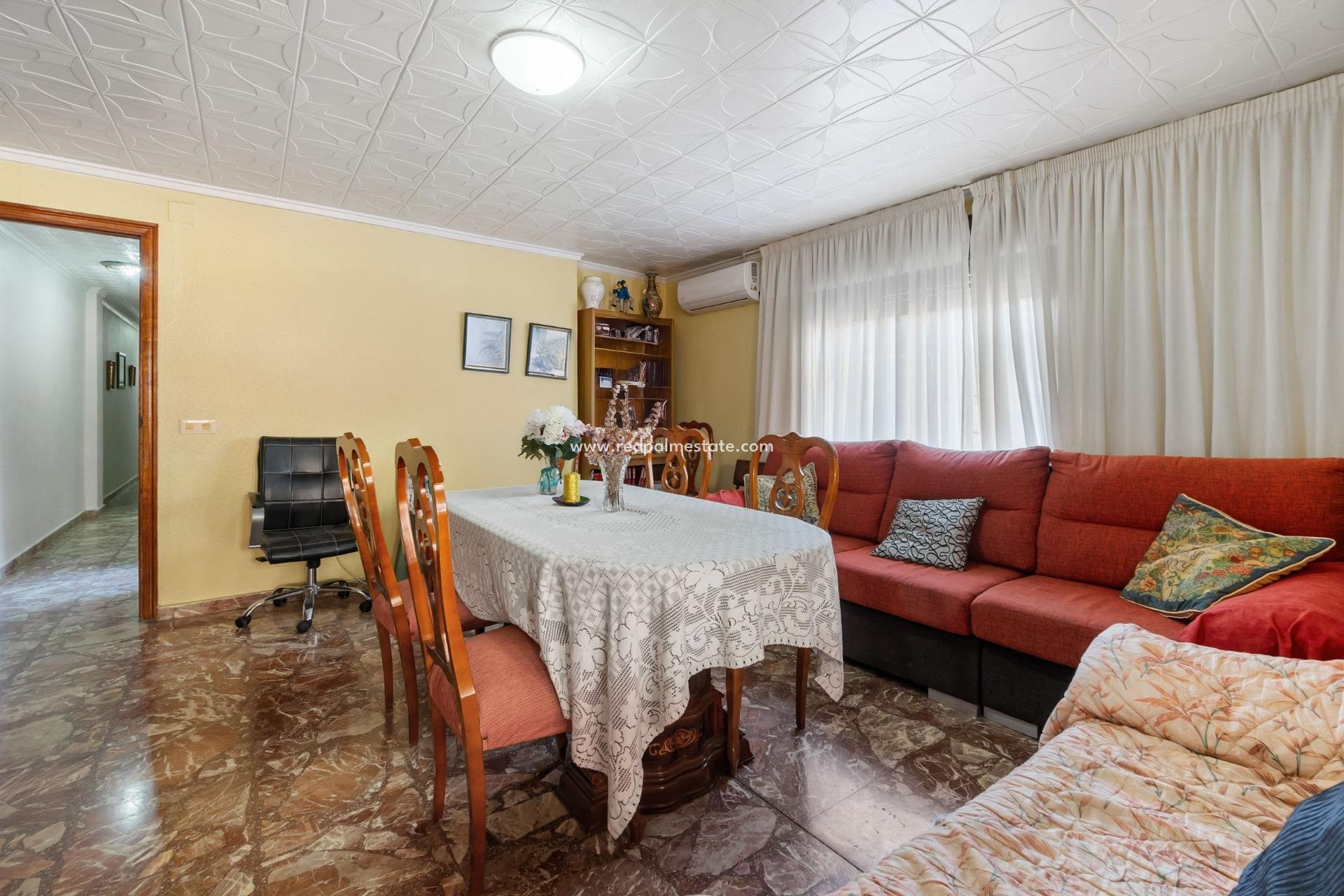 Herverkoop - Appartement -
Torrevieja - El Acequión - Los Náufragos