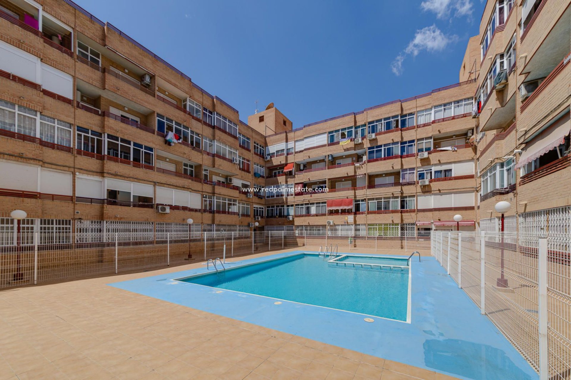 Herverkoop - Appartement -
Torrevieja - El molino