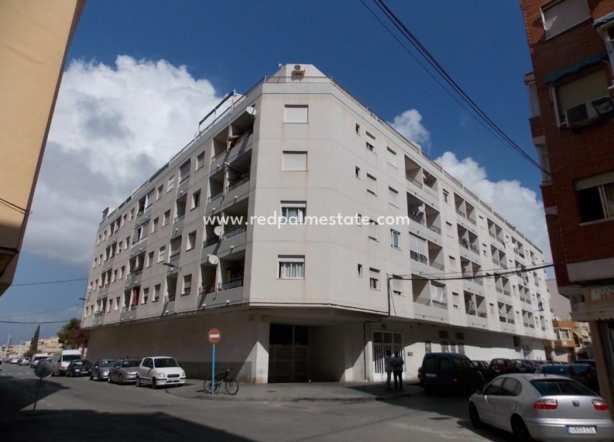 Herverkoop - Appartement -
Torrevieja - El molino