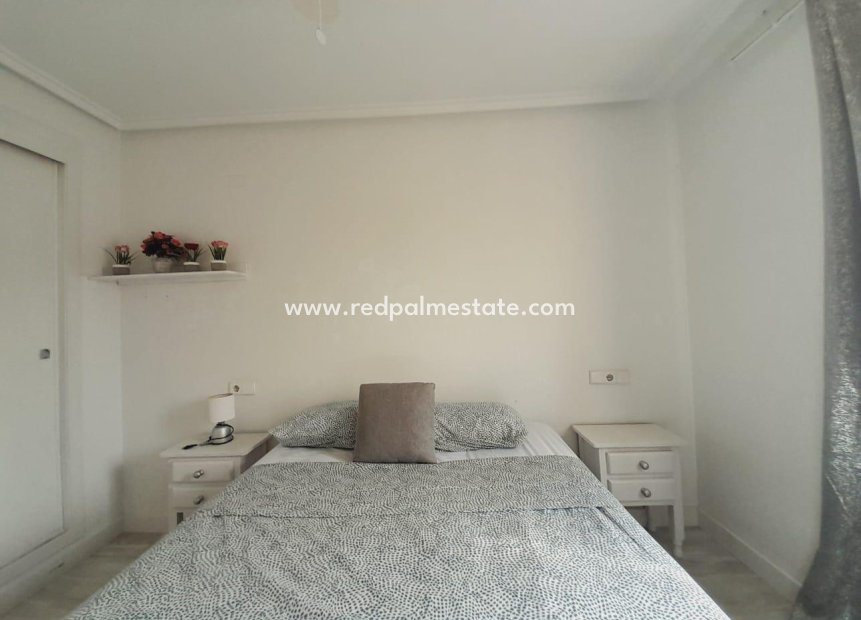 Herverkoop - Appartement -
Torrevieja - El molino