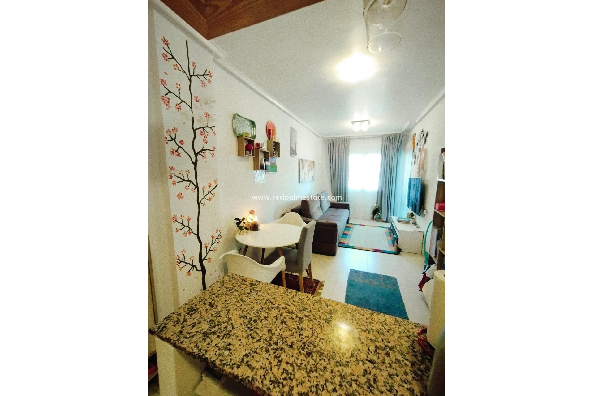 Herverkoop - Appartement -
Torrevieja - El molino