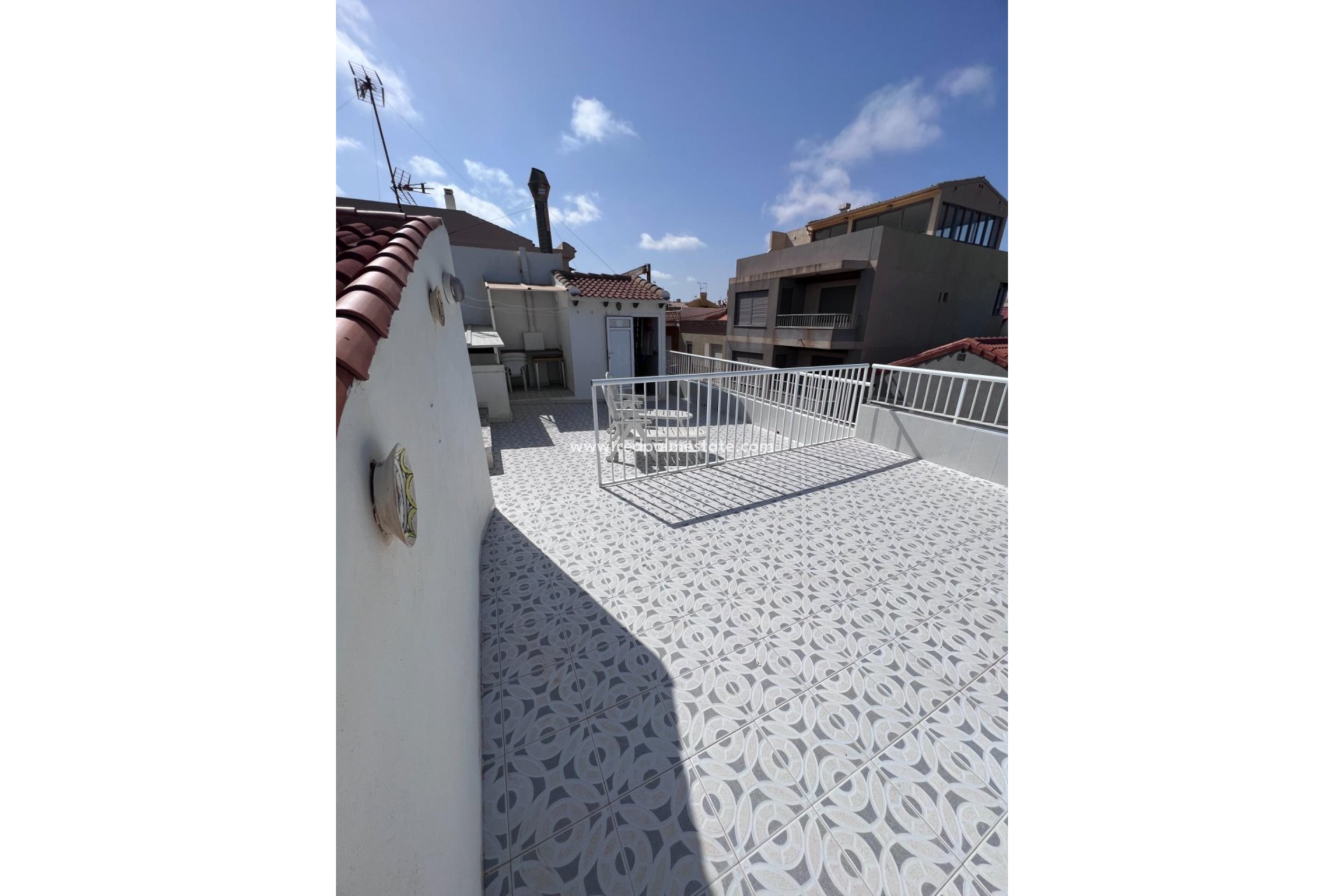 Herverkoop - Appartement -
Torrevieja - Eliseos playa