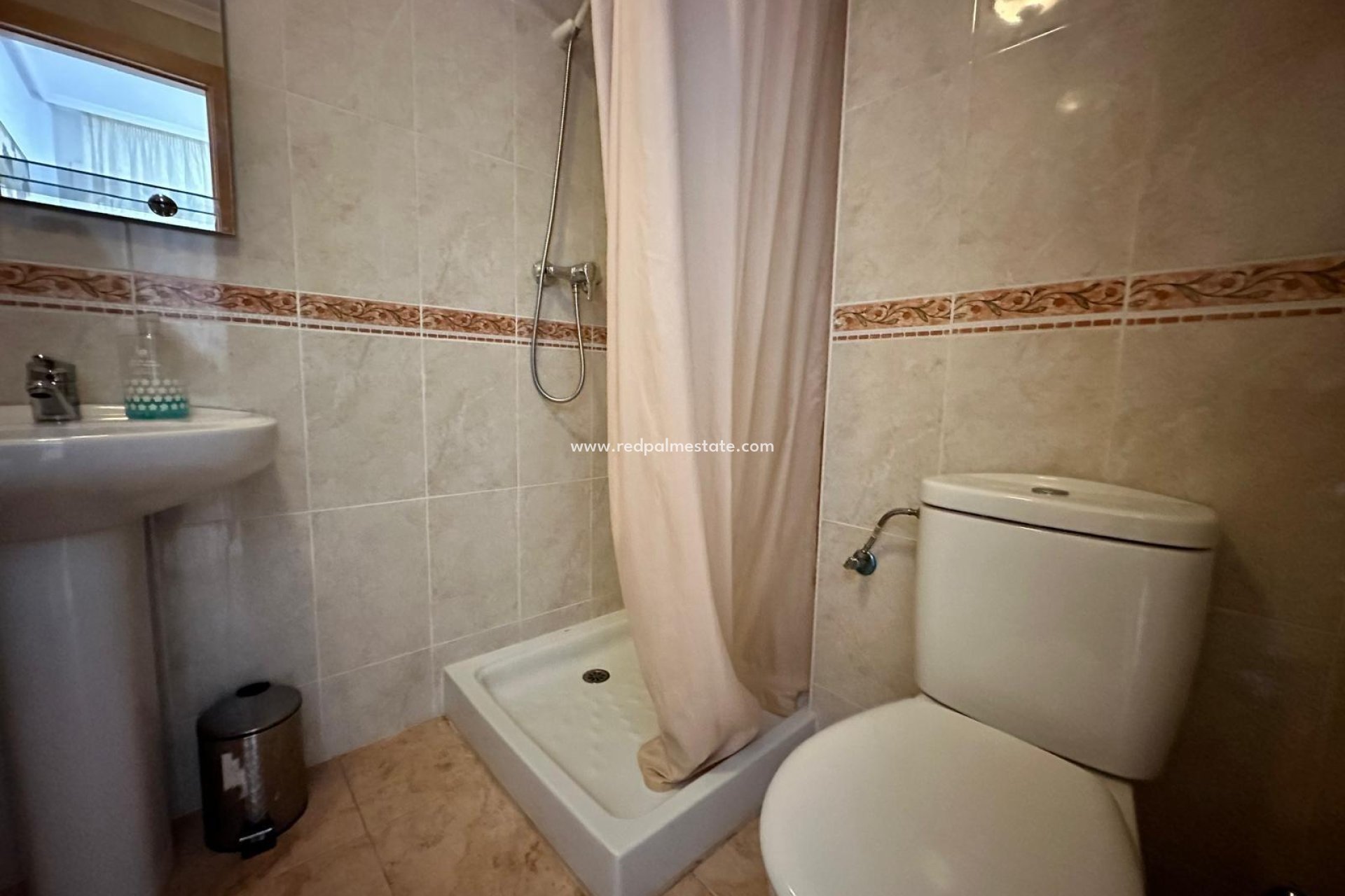 Herverkoop - Appartement -
Torrevieja - Estacion de autobuses