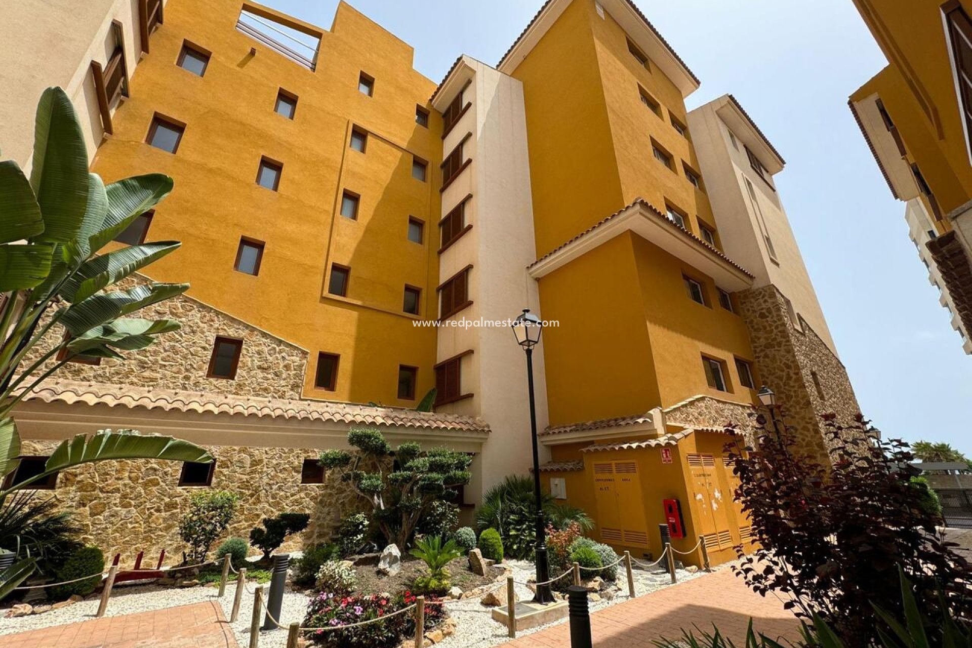 Herverkoop - Appartement -
Torrevieja - Inland