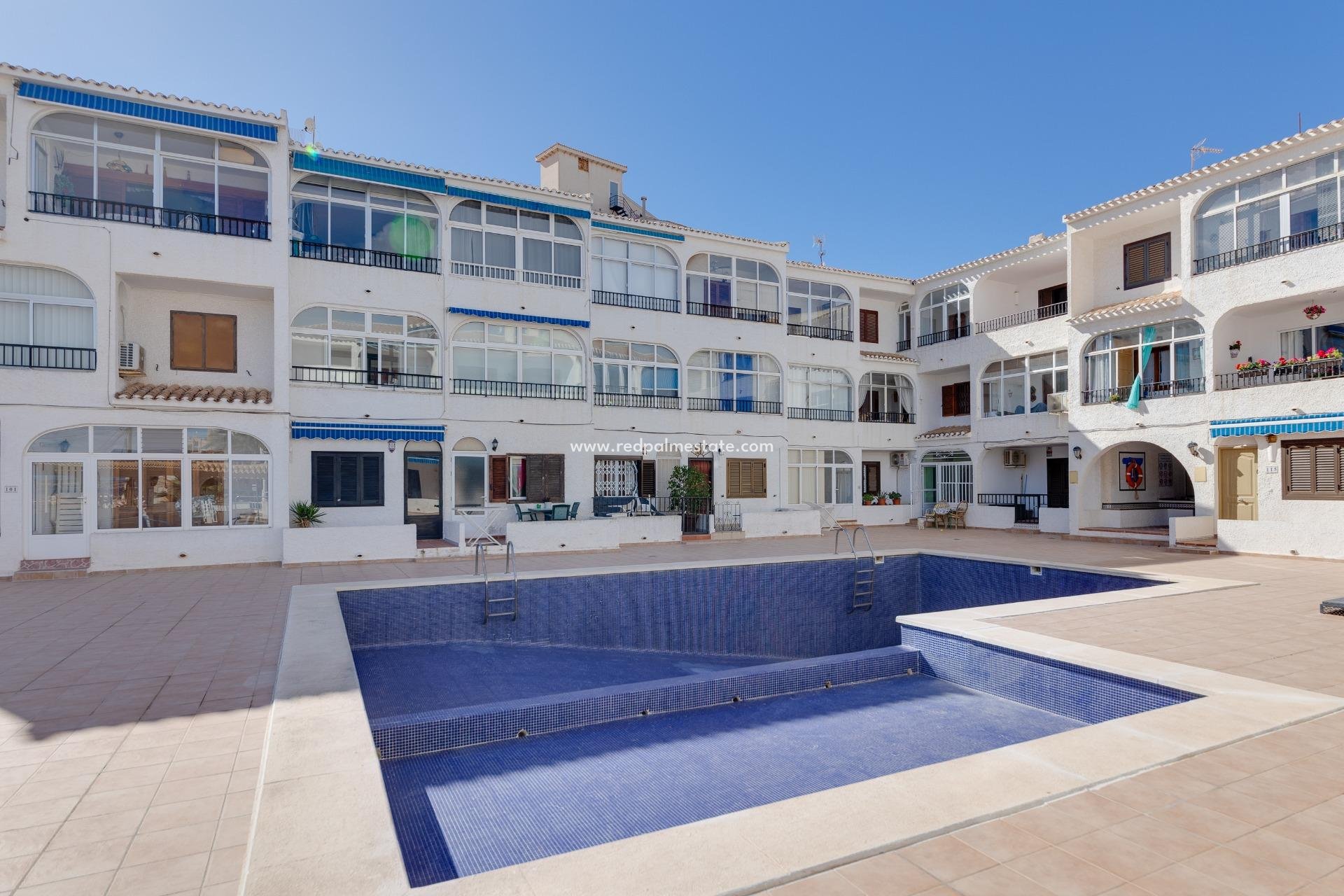 Herverkoop - Appartement -
Torrevieja - La Mata