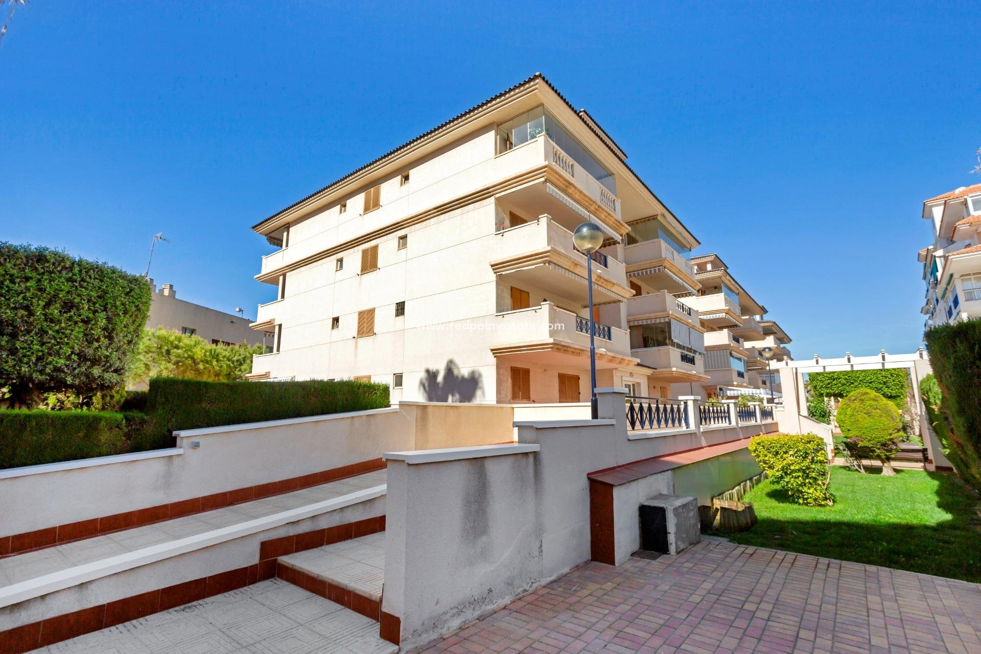 Herverkoop - Appartement -
Torrevieja - La Mata