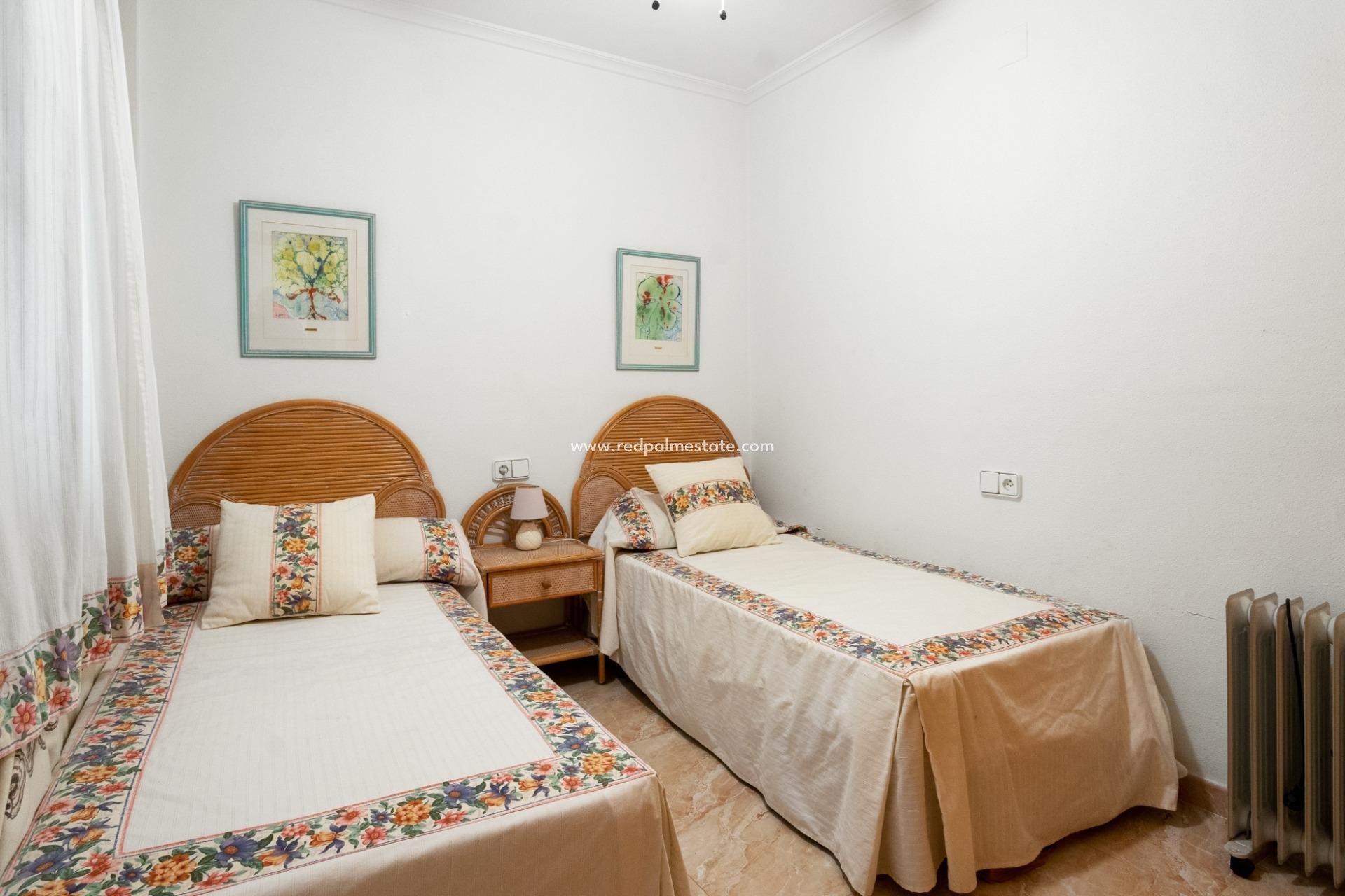 Herverkoop - Appartement -
Torrevieja - La Mata