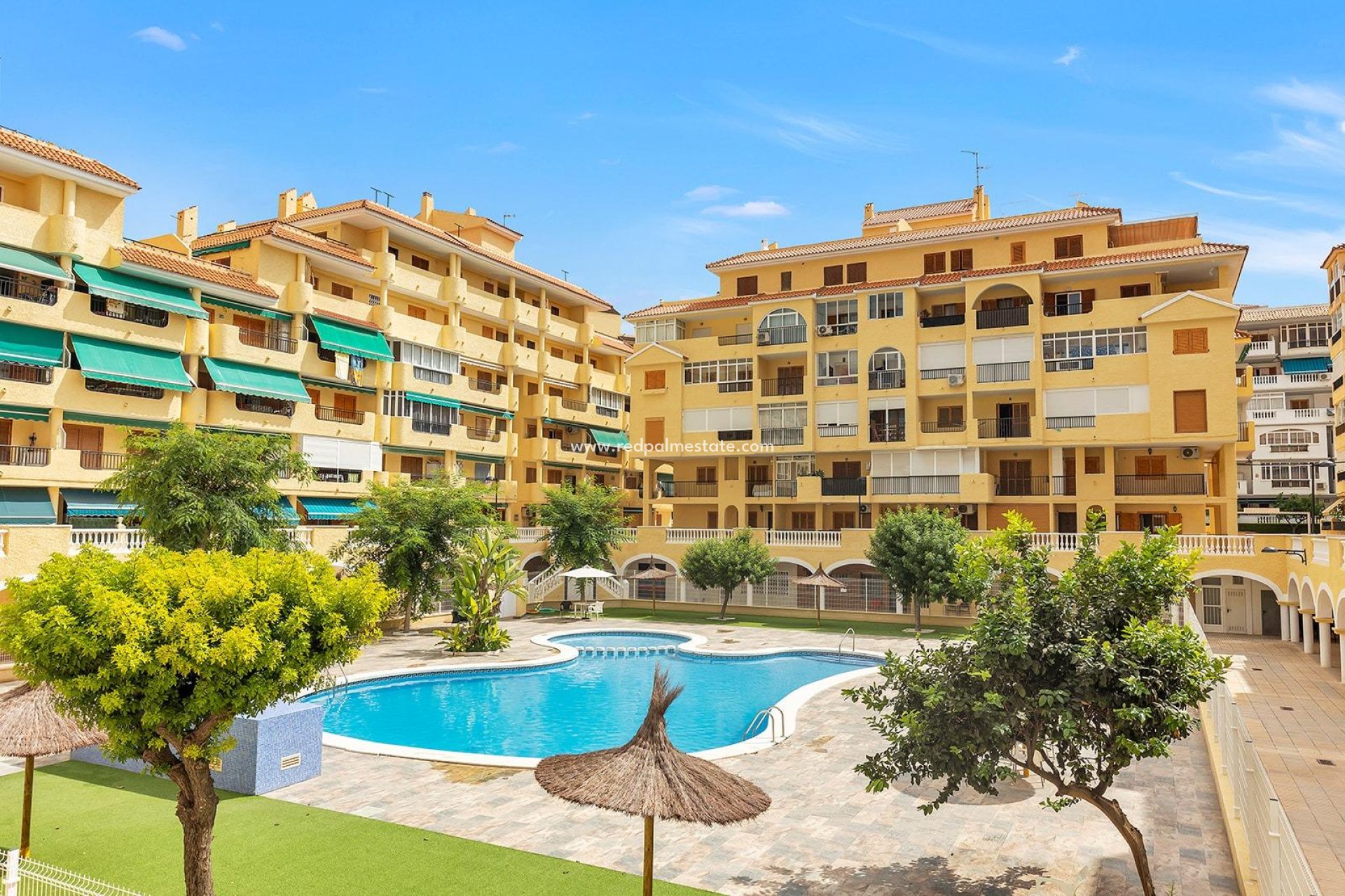 Herverkoop - Appartement -
Torrevieja - La Mata