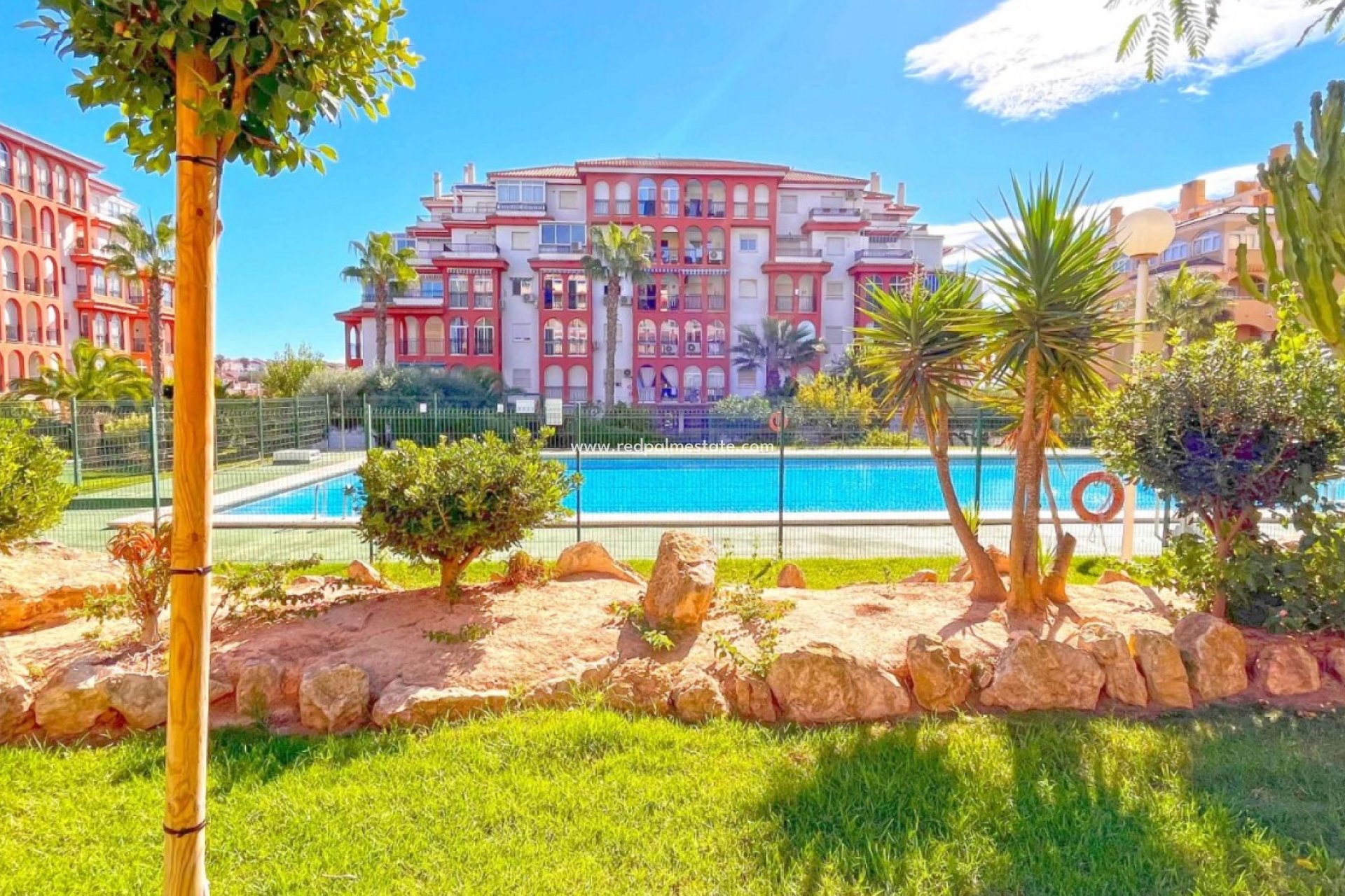 Herverkoop - Appartement -
Torrevieja - La Mata