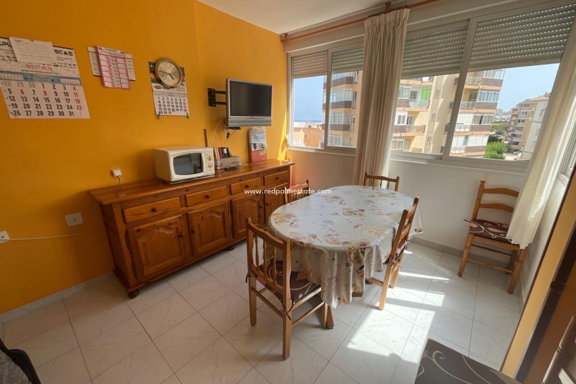 Herverkoop - Appartement -
Torrevieja - La Mata