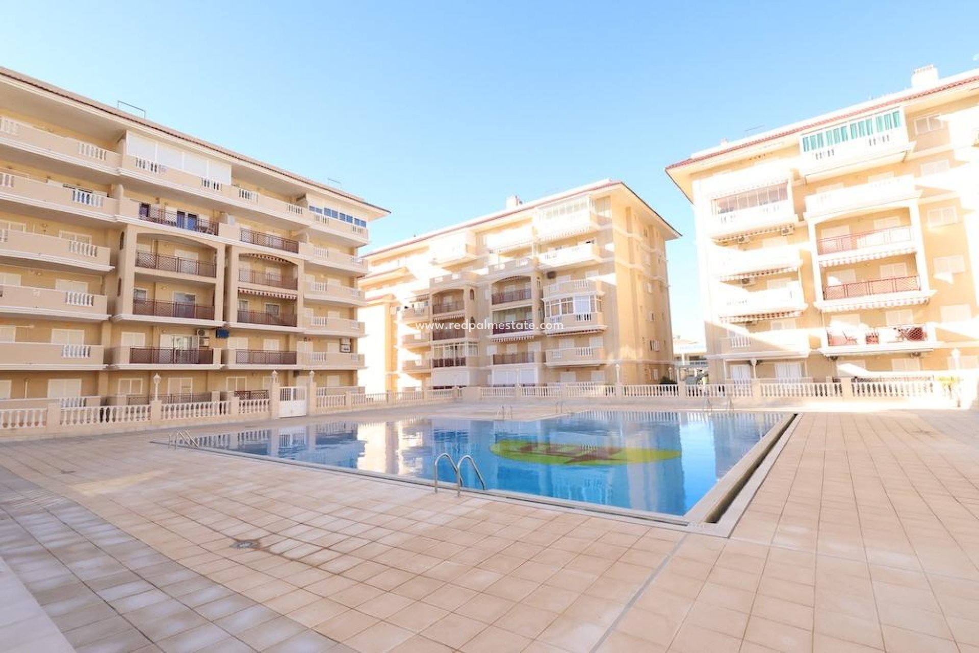 Herverkoop - Appartement -
Torrevieja - La Mata