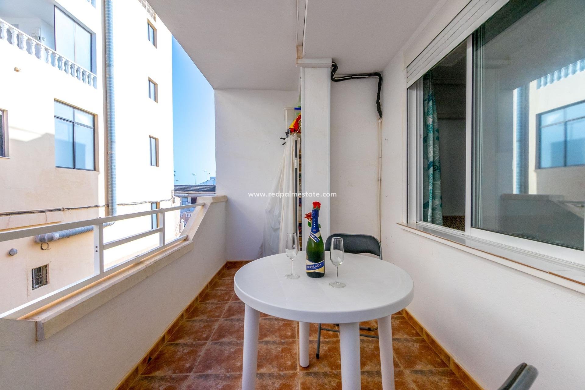 Herverkoop - Appartement -
Torrevieja - La Mata